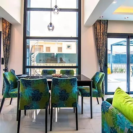 Unique 2 * Fethiye